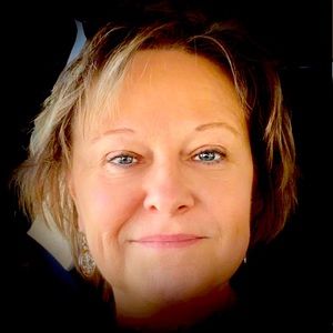 Meet your Posher, Tami